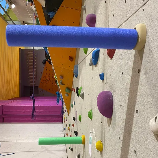 PYRAMIDE Lot 6 prises-obstacles escalade cylindres 40 cm