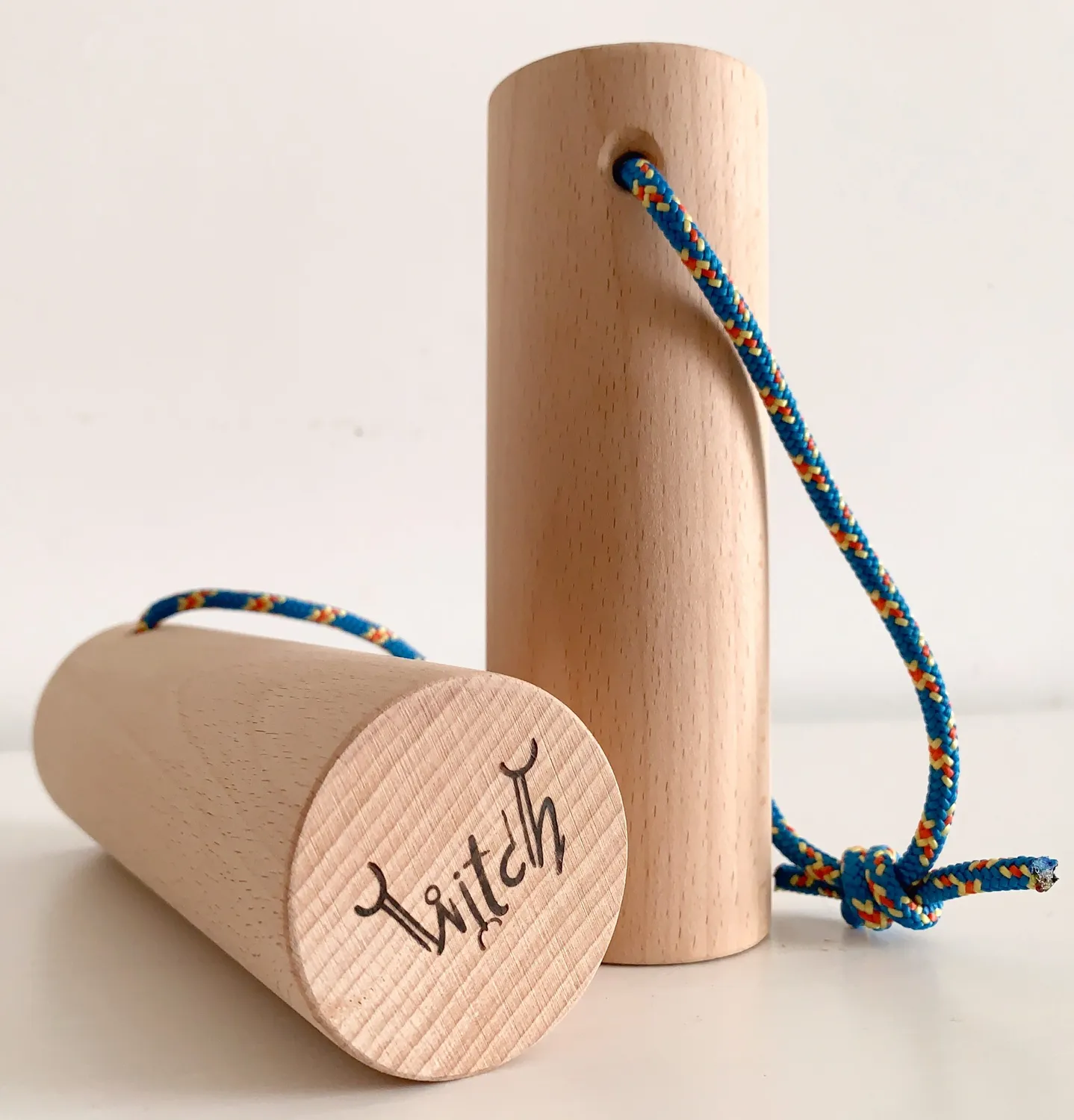 Witch holds Rollers rouleau hêtre