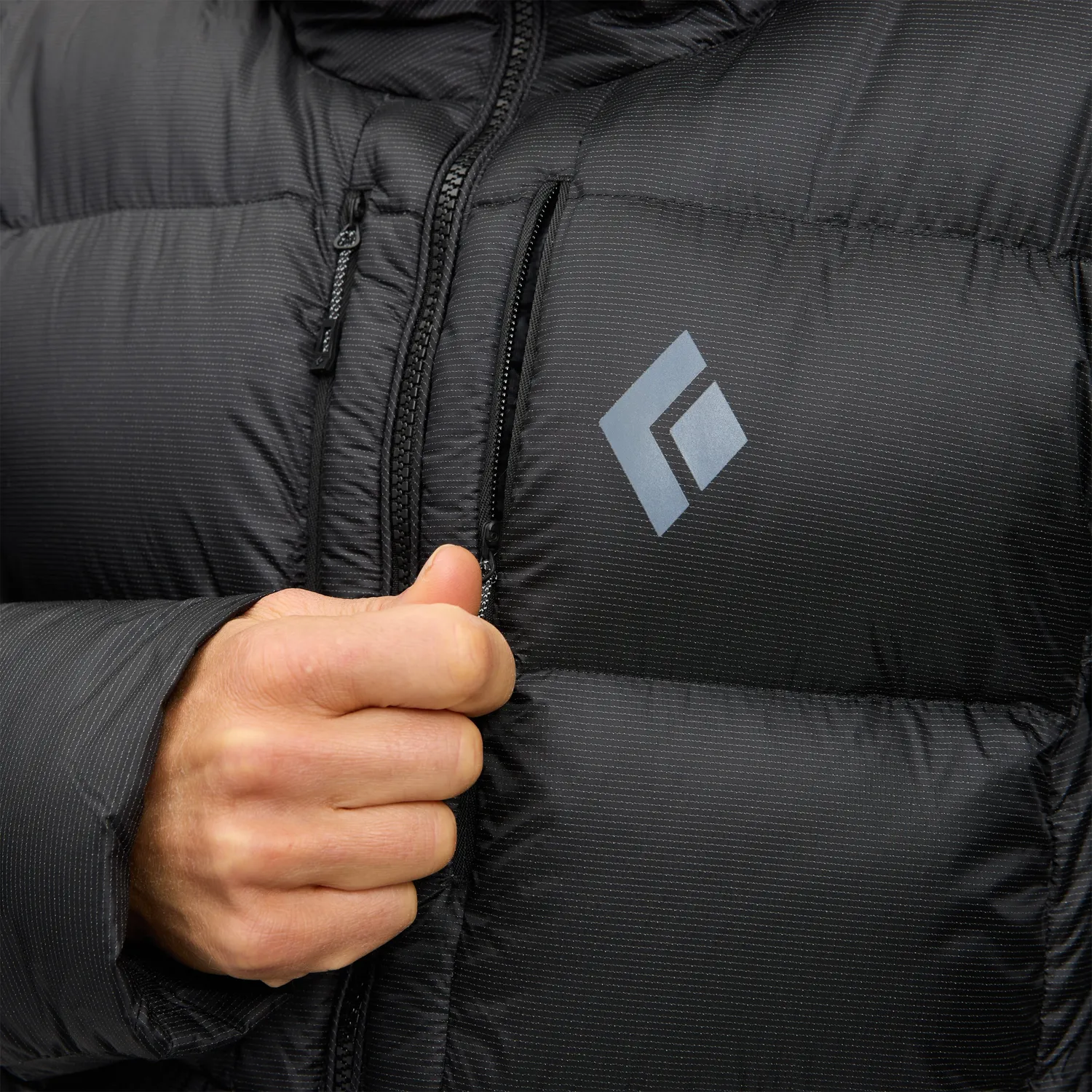 Black Diamond Mission Down 4000 M parka femme duvet 800