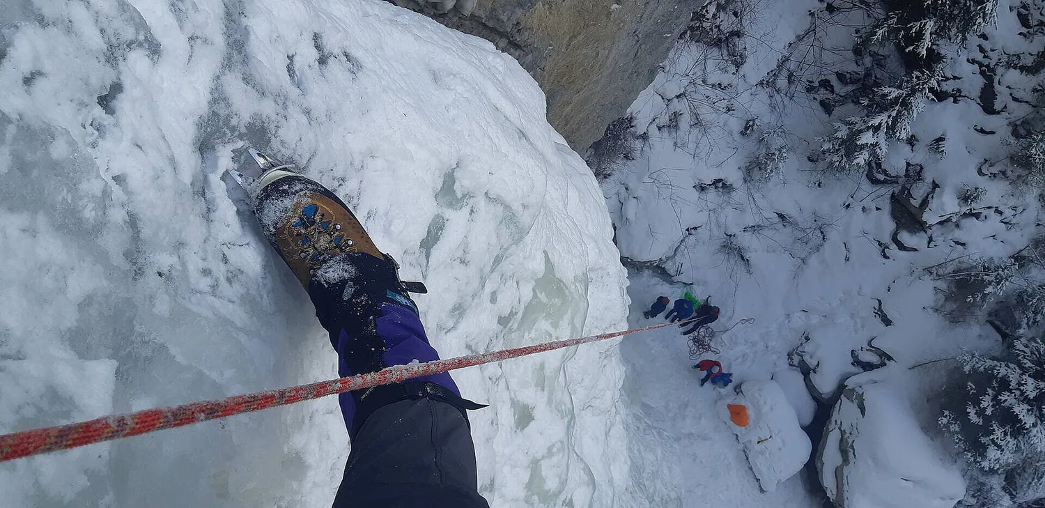 Black Diamond Sabretooth crampons alpinisme inox