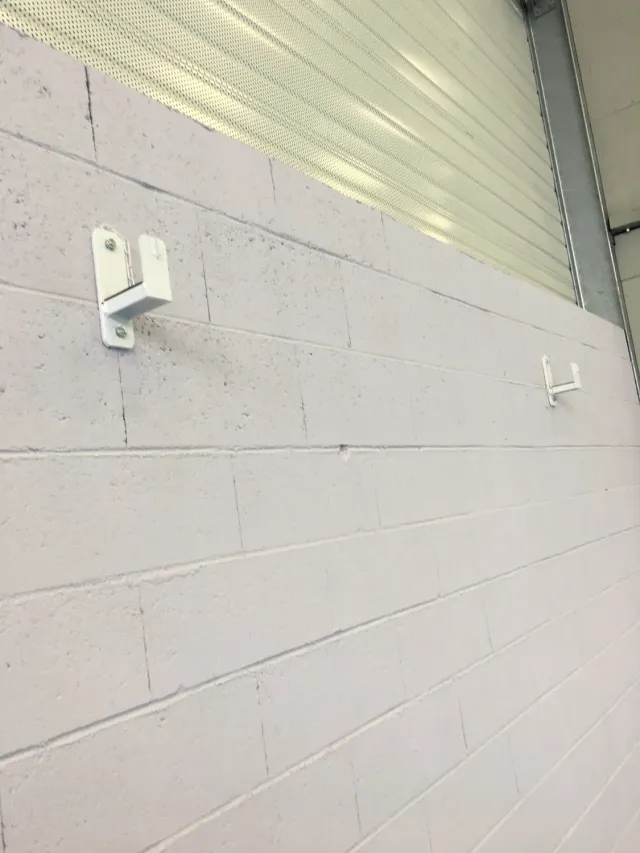 PYRAMIDE Consoles fixation but handball jeu de 2 stockage mural